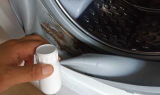 滚筒洗衣机如何清理污垢盒